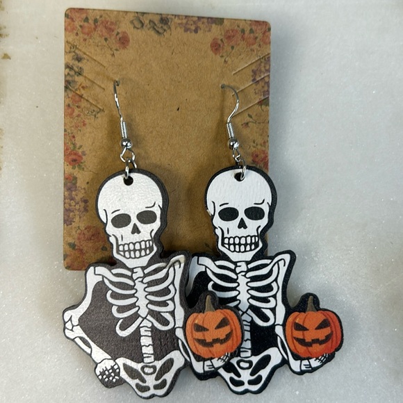 Jewelry - Skeleton Earrings New